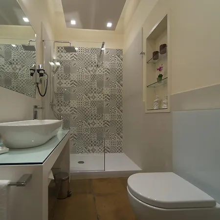 La Porta Rossa Di Borgo - Vatican Luxury רומא